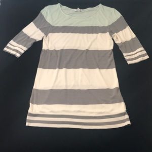 Old Navy striped short sleeve tee size XS